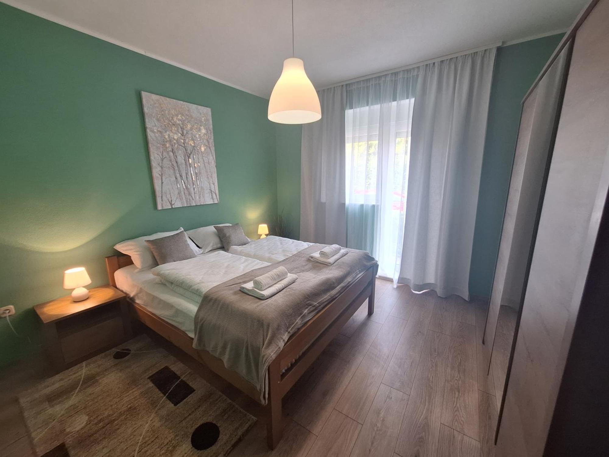 Apartman Lilium Knin Bagian luar foto