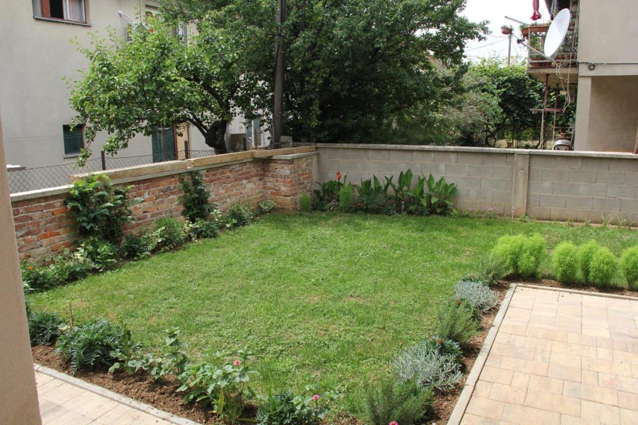 Apartman Lilium Knin Bagian luar foto